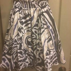 Banana Republic pleated lightweight cotton skirt